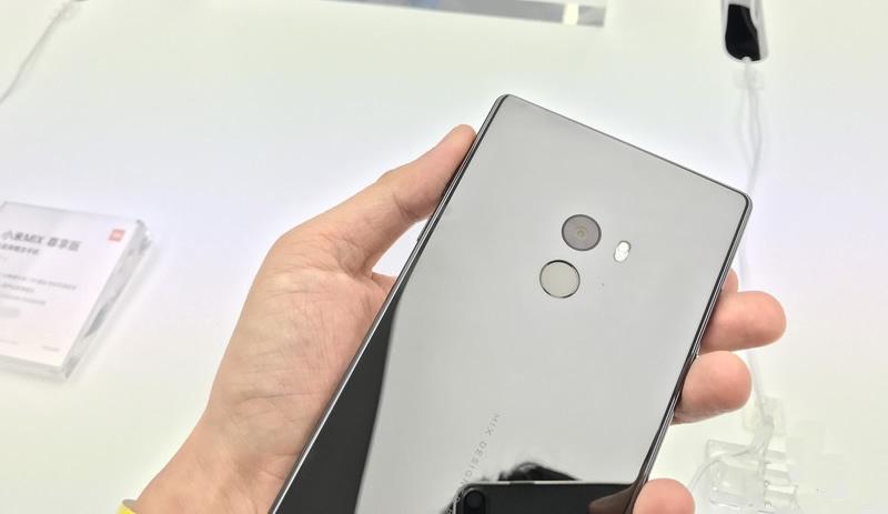 Xiaomi Mi MIX mobile phone