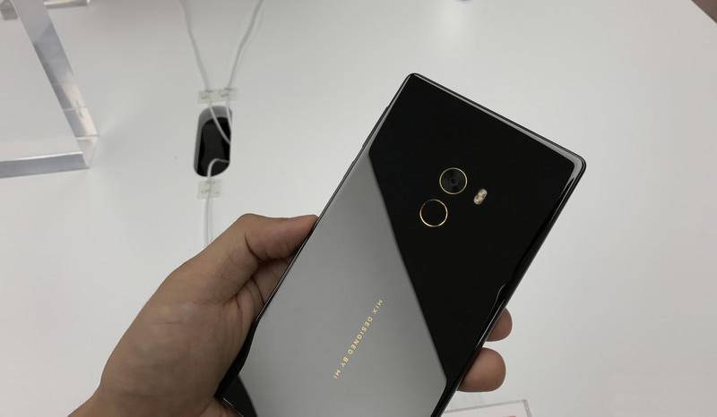 Xiaomi Mi MIX mobile phone