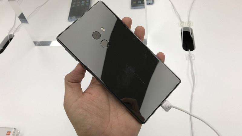 Xiaomi Mi MIX mobile phone