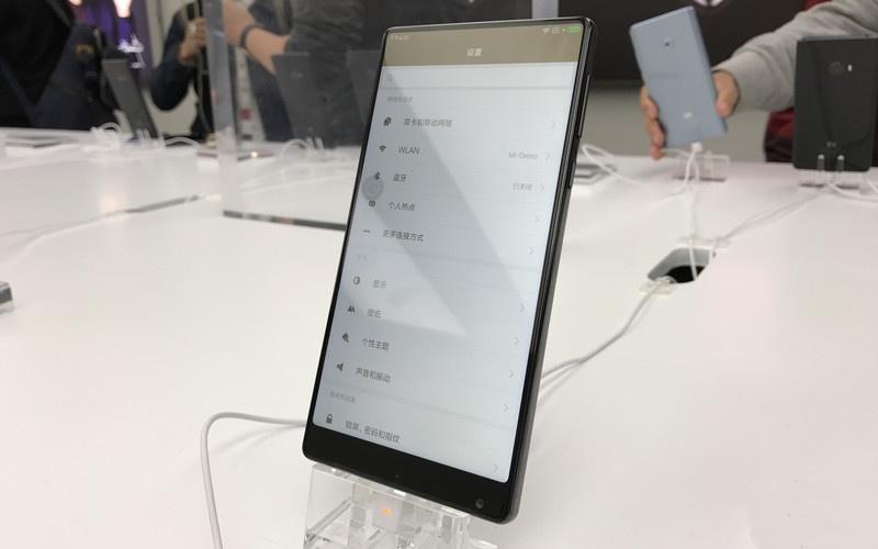 Xiaomi Mi MIX mobile phone